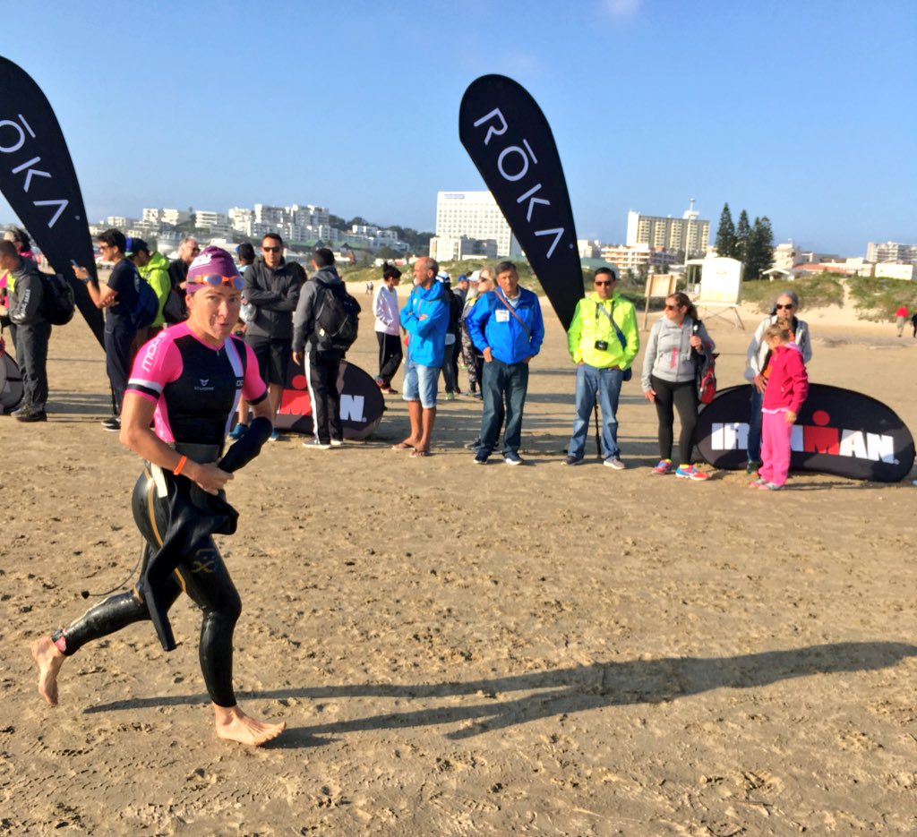 HomeInMalta's tweet image. So @RFMCoaching’s attempt to pretend to be a 🐟 is now over and she’s onto her much preferred 🚴🏻‍♀️ 

Anna was very happy with her swim - 38:00 not bad for a cold 1.9k 🏊🏼‍♀️ Not bad at all 👏👏👏 #GoAnnaGo #MPlove #IM703WC