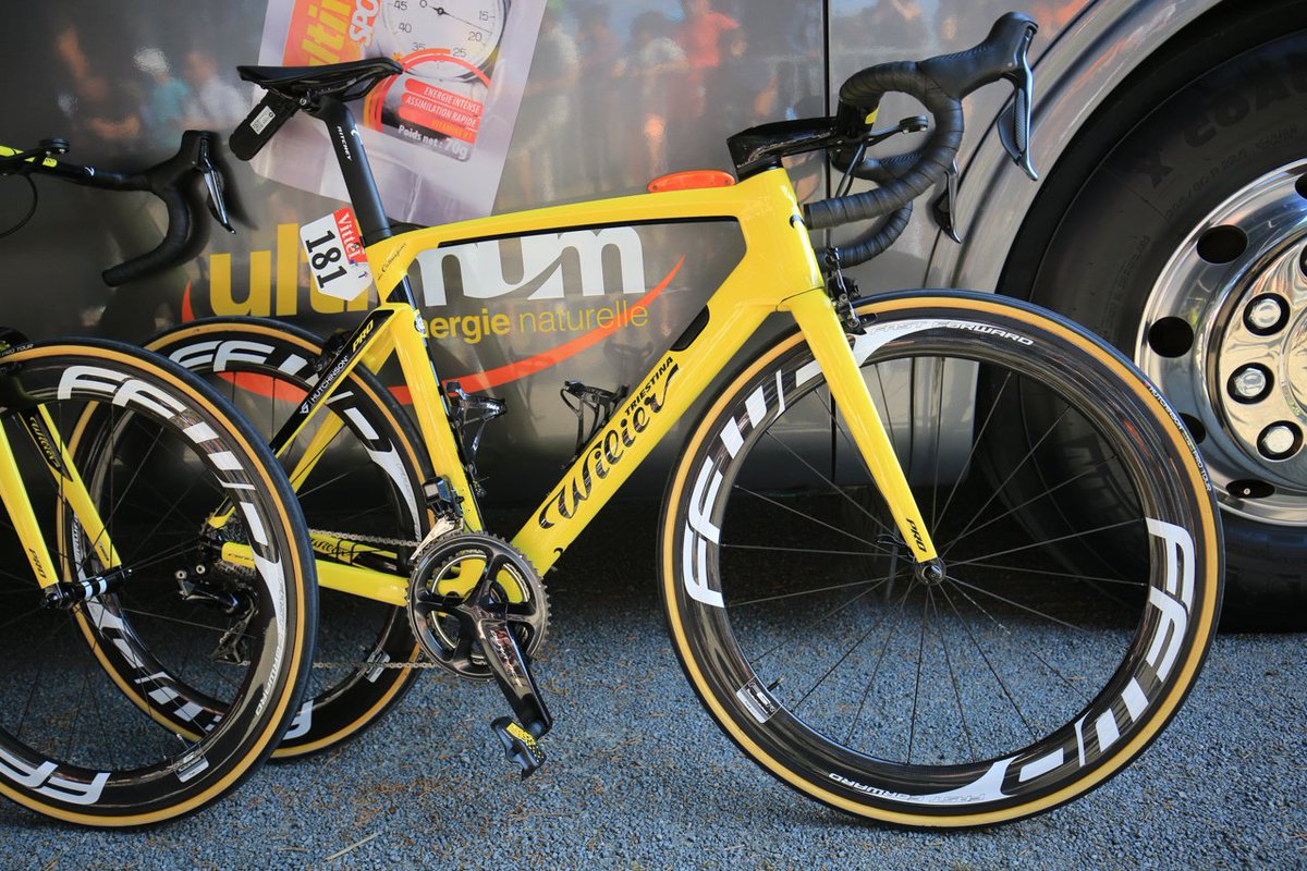 Cyclowired Jp Twitterissa ツールプロバイク特集第19弾はディレクトエネルジーのウィリエール イエロー眩しいcentoシリーズの新作 Pro や山岳軽量モデルのzero 6 そして初めて実戦投入されたffwdのユニークな2バトンホイールも紹介します T Co Sifyvkhwjp Cyclowired Jp Twitterissa ツールプロバイク特集第19弾はディレクトエネルジーのウィリエール イエロー眩しいcentoシリーズの新作 Pro や山岳軽量モデルのzero 6 そして初めて実戦投入されたffwdのユニークな2バトンホイールも紹介します T Co Sifyvkhwjp