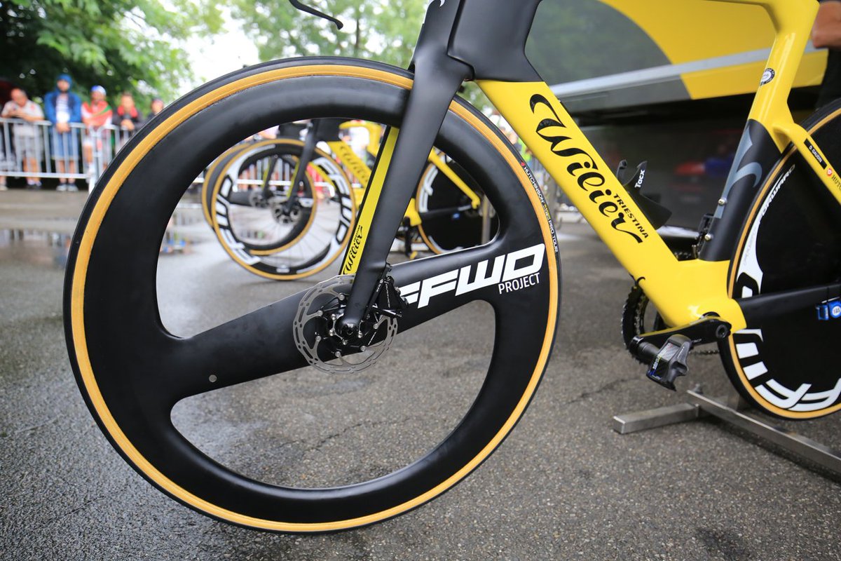 Cyclowired Jp Twitterissa ツールプロバイク特集第19弾はディレクトエネルジーのウィリエール イエロー眩しいcentoシリーズの新作 Pro や山岳軽量モデルのzero 6 そして初めて実戦投入されたffwdのユニークな2バトンホイールも紹介します T Co Sifyvkhwjp Cyclowired Jp Twitterissa ツールプロバイク特集第19弾はディレクトエネルジーのウィリエール イエロー眩しいcentoシリーズの新作 Pro や山岳軽量モデルのzero 6 そして初めて実戦投入されたffwdのユニークな2バトンホイールも紹介します T Co Sifyvkhwjp