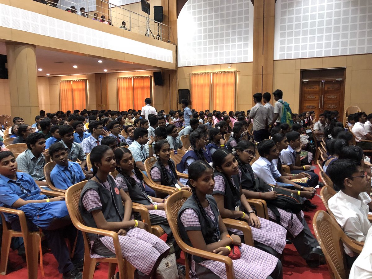 Murugappa_Group's tweet photo. Here are the eager young participants of #MMQ2018. Let’s see what they have got to show today! #MadrasWeek https://t.co/4lWo9mz9HS