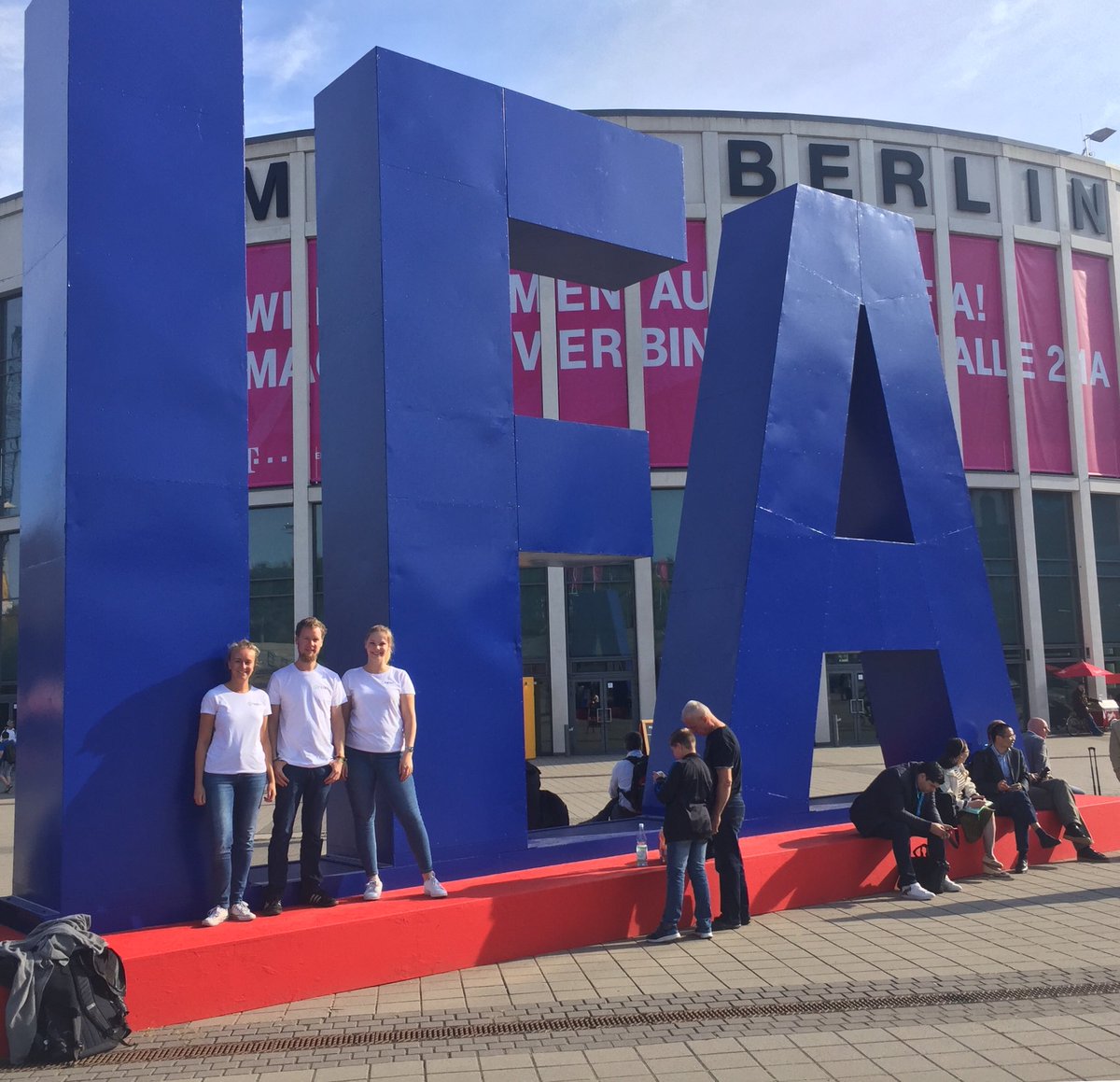 naonhome's tweet image. Day 2 @IFA_Berlin! Want to learn more about the #betaversion of the #naonsmartliving app? Visit our team in hall 26 at booth 356! We can‘t wait to see you 🙌🏼 #ifanext #IFA2018 #iot #smarthome #lovingsmartliving