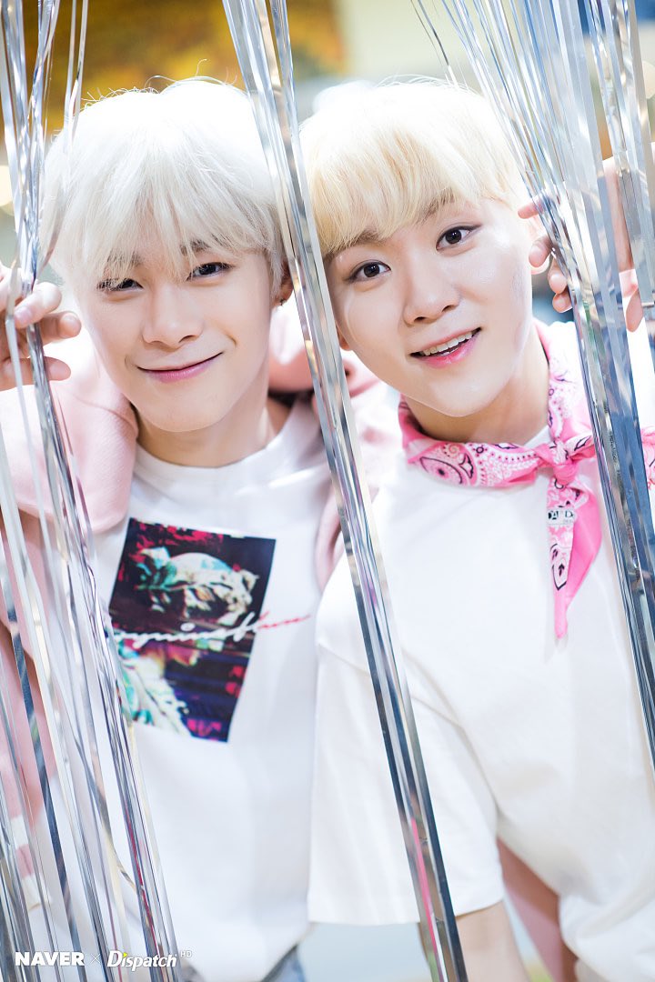 180901 dispatch photoshoot with seungkwan and moonbin (3)꒰  #문빈  #승관  #세븐틴  #아스트로 ꒱ https://m.entertain.naver.com/entertain?id=1047157&imgId=49054825&host=https://m.entertain.naver.com&listUrl=http://m.naver.com#main/49054825