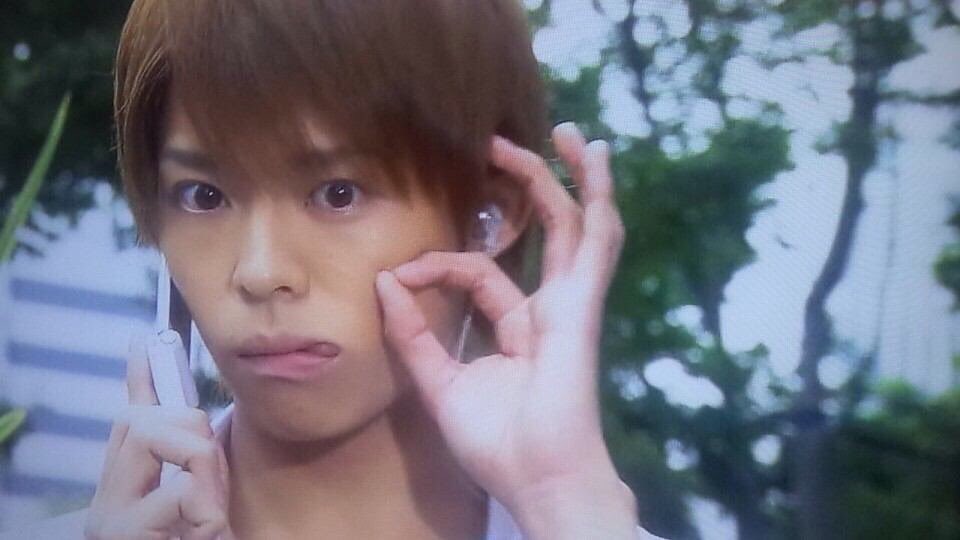 __kcyt29's tweet photo. 鮎川奏多がTLに溢れてて胸がきゅーってなる（；＿；）ファルダ見てたらPON！のビジュ良すぎて連写したの残ってた…スキ https://t.co/dflCe9lZrM