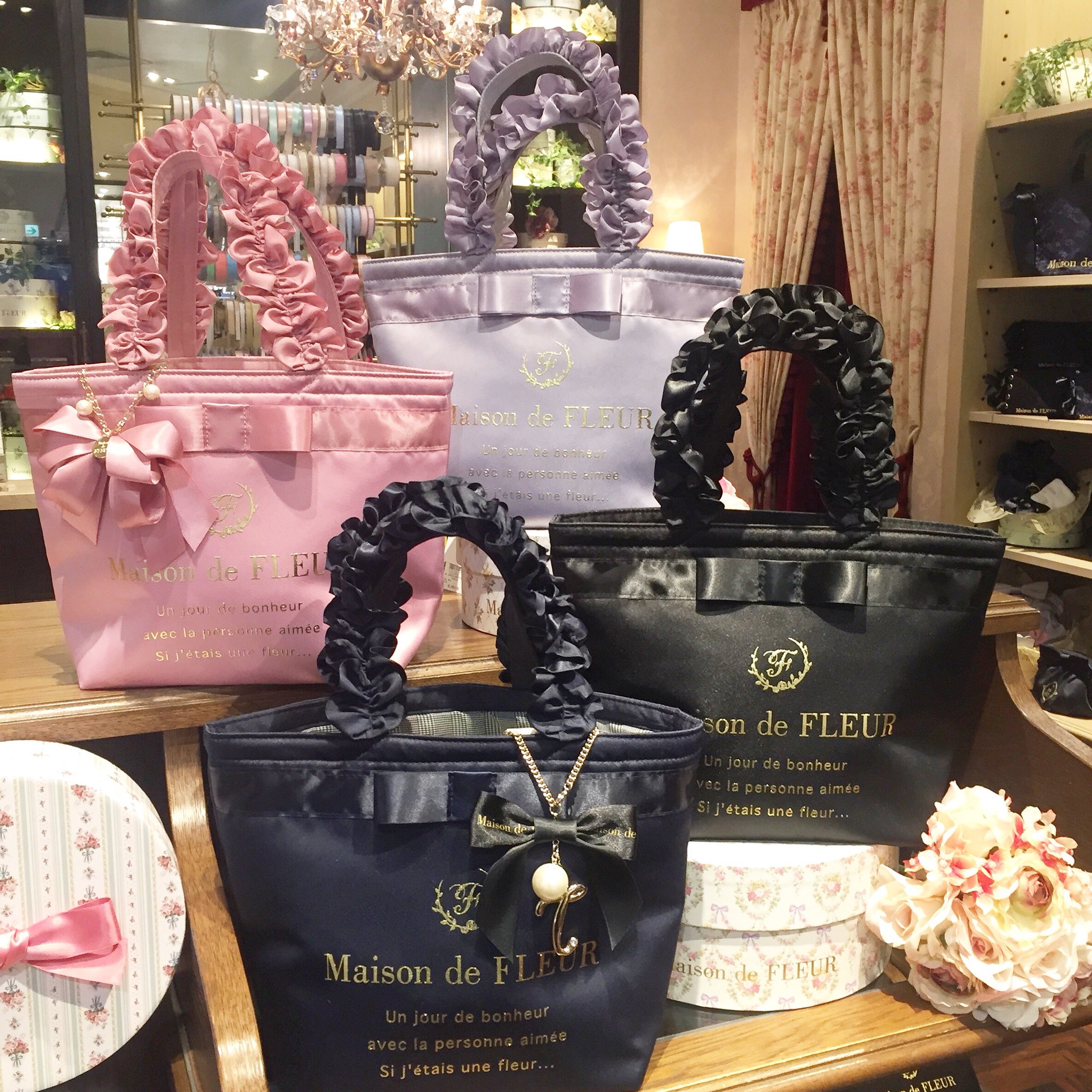 名古屋 K ラシック限定 ネイビー マットサテン メゾンドフルール-me.com.kw