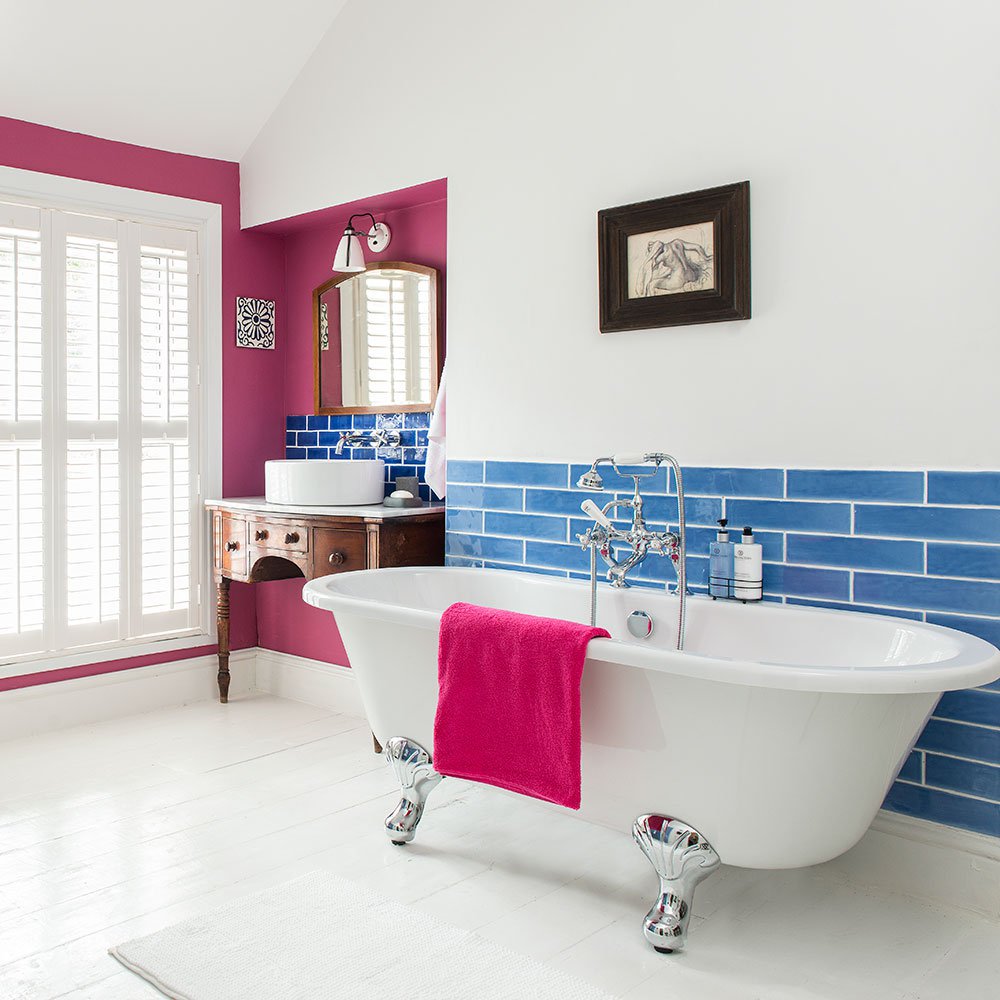 CeramicplusR's tweet image. Мебель для ванной комнаты Eban Arianna 120 см

В стандартную комплектацию входит:
- тумба под раковину,2 распашные дверцы, 4 ящика с механизмом плавного закрывания, без ручек, цвет орех - арт.FBSAR120-N noce*6

Размер: 120х37 см

Высота: 80 см

Заказать… ceramicplus.ru/catalog/mebel_…