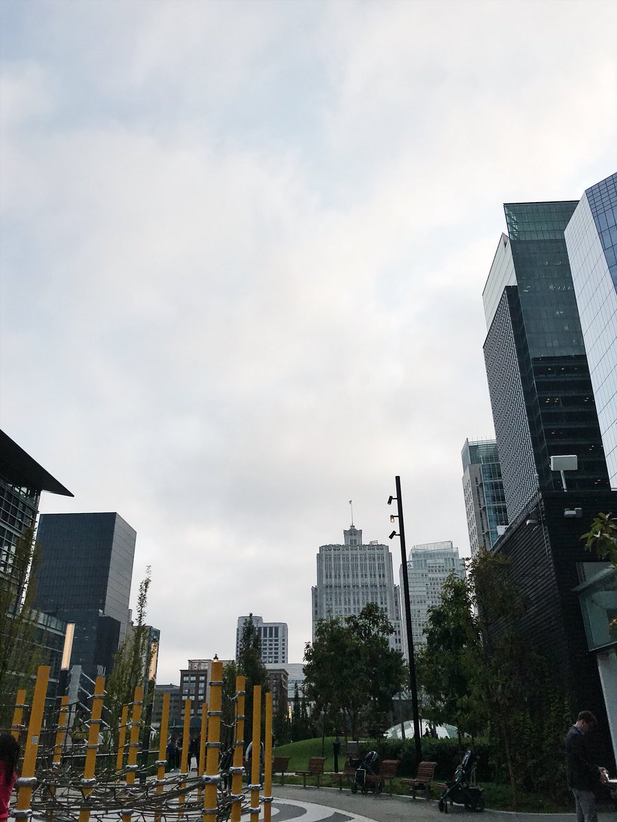 miissayy_'s tweet photo. The new #SalesforcePark giving me #HighLineNY vibes but not #HighLine feels ❤️ https://t.co/atvkP6fOdT