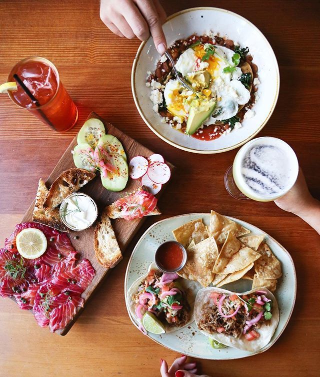 It’s Friday night, but we’re already thinking brunch. Mostly in regards to recovery after tonight. See you out there! 👋🏼 ift.tt/2wpjpRh