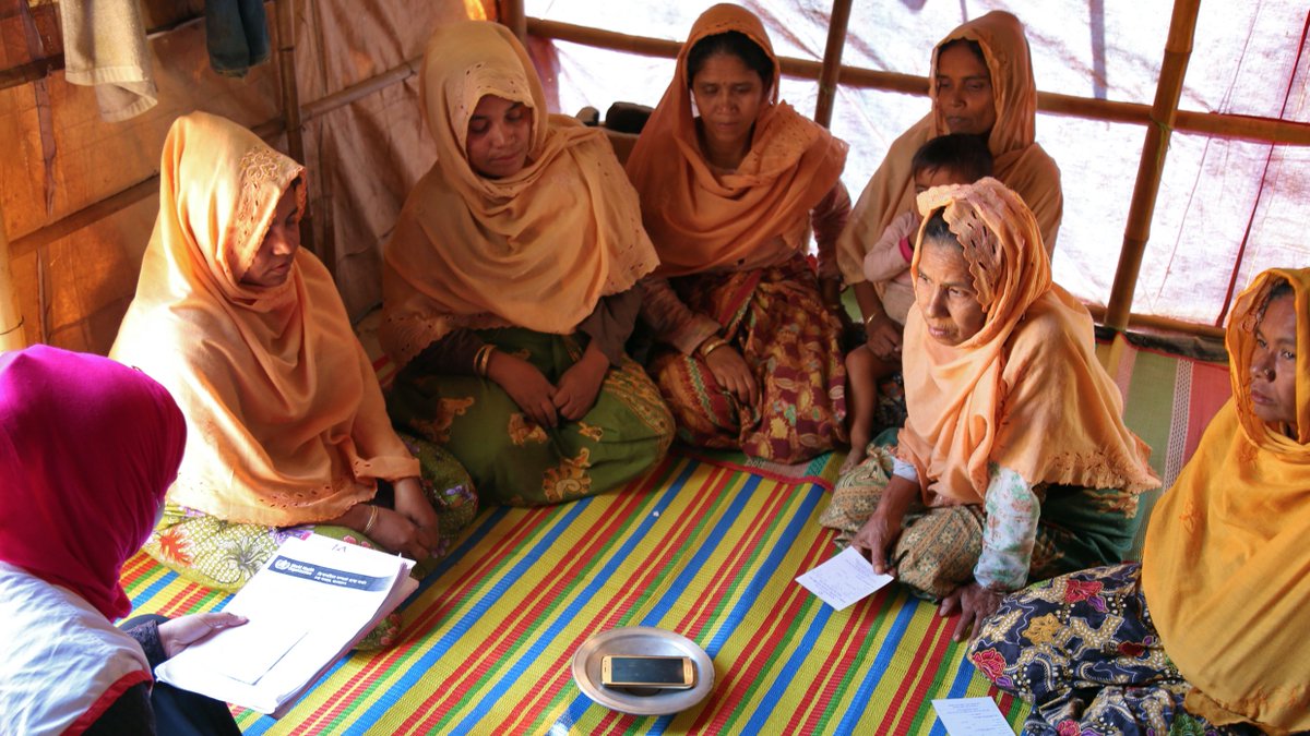 bbcmediaaction's tweet photo. “Using your ears to discover what matters.” Read @DhakaTribune article on our response to the #RohingyaCrisis by Richard Lace, our Country Director in Bangladesh. https://t.co/rCnjVfZhIo
#RohingyaOneYear #Communicationisaid #mediadev #radiosaveslives #UKAid https://t.co/SXtwaSEqlJ