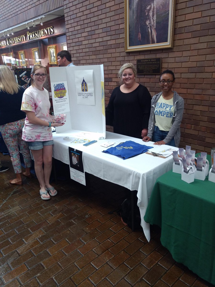 LU_WriteCenter's tweet image. The Writing Center is open for free writing assistance this year! Get a trained tutor to look over your essay:lander.mywconline.com  #luwritingcenter