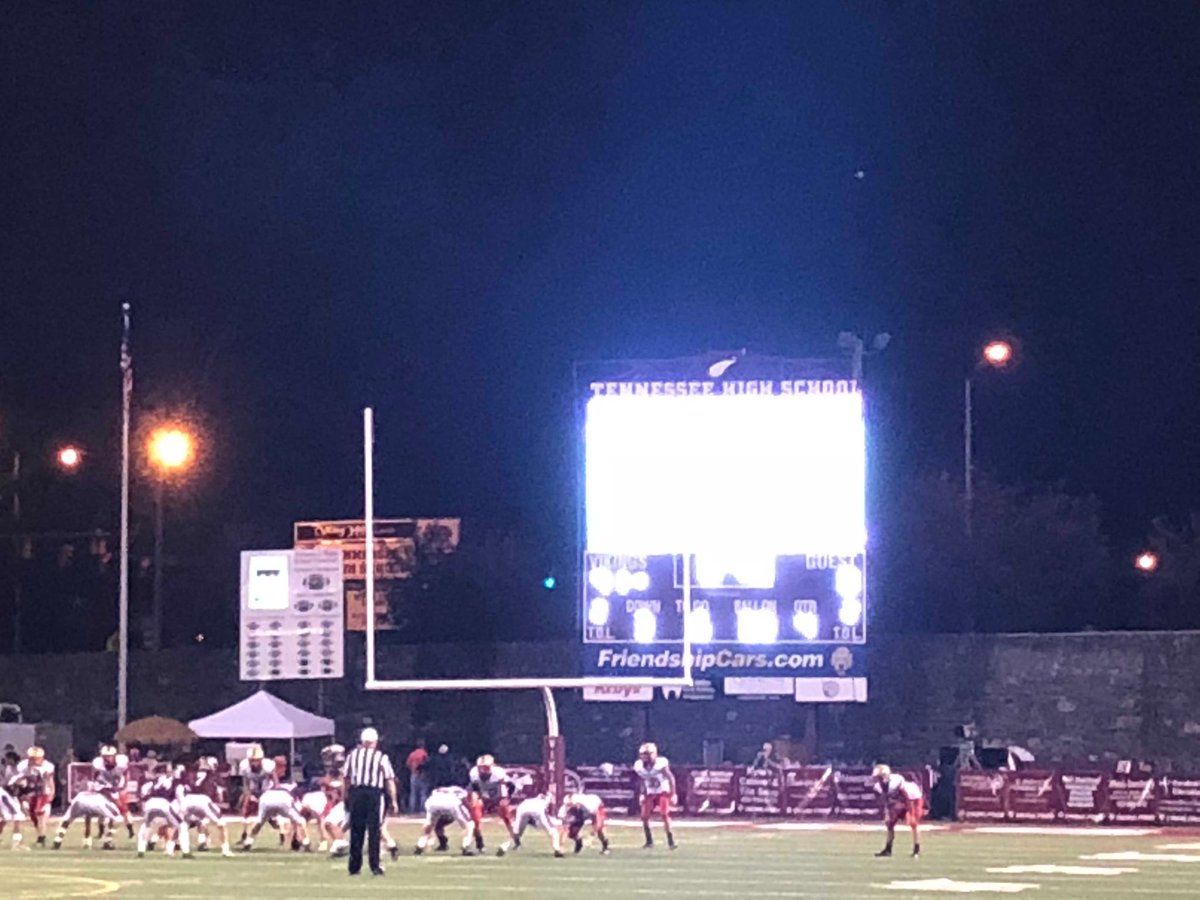 THSGameDay's tweet photo. Vikes on the move. #govikes https://t.co/Qlpd9jV2Ax