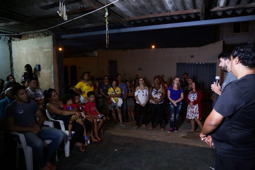 Cristiano_Dep's tweet photo. Agora à noite estive na #SantaMariaNorte (QR518), #SantaMariaSul (QR310) e sigo para o #Gama. Foram encontros cheios de carinho! Fico muito feliz!! Vamos lá #OndaDoC #Vote55055 #DeputadoCristianoAraújo! #psd https://t.co/ysuRBJ1zrc