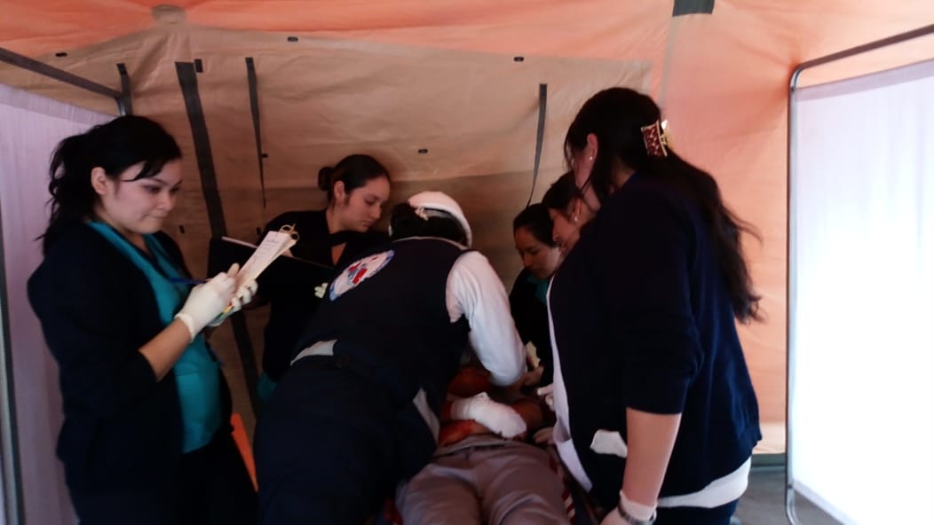 digerd_minsa's tweet photo. En horas de la tarde el Ministerio de Salud a través de la @digerd_minsa participó del #SimulacroMultipeligro2018 organizado por @indeciperu https://t.co/xOYBW8iCJY