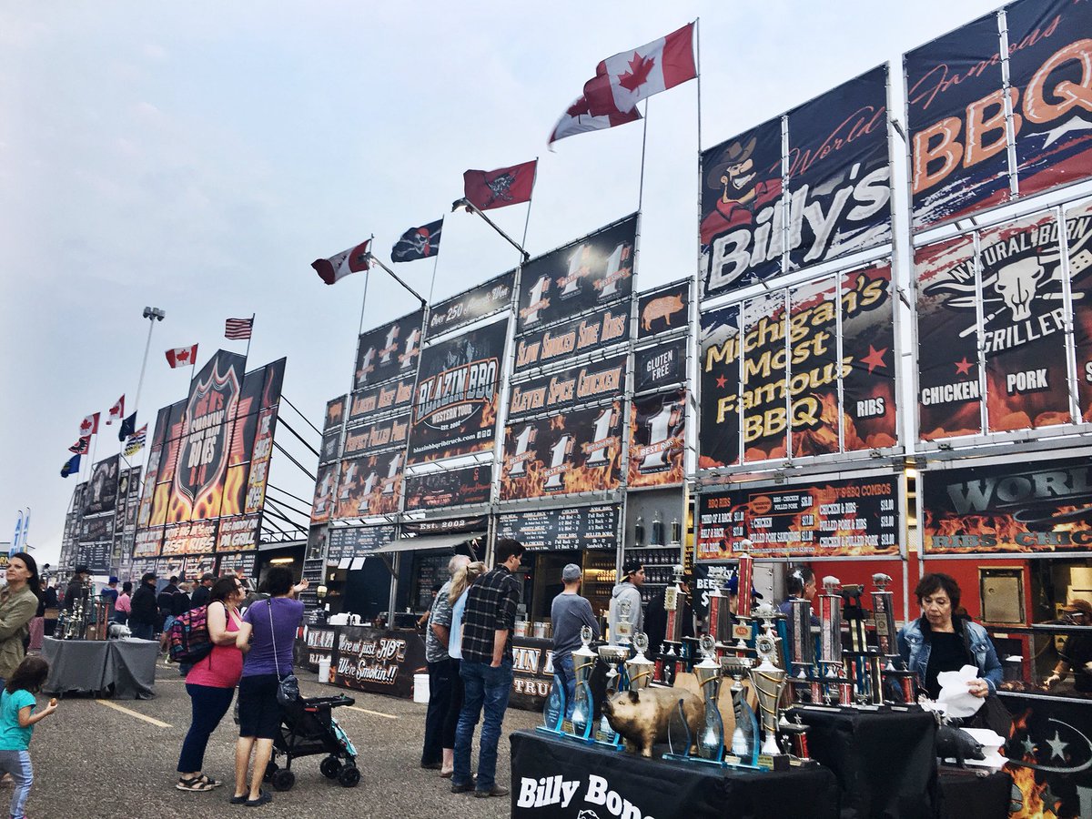 If you missed <a href="/mhribfest/">Medicine Hat Ribfest</a> tonight... have no fear! They’re back tomorrow!

Saturday: 11-10pm
Sunday: 11-7pm
In support of <a href="/BBBSMedicineHat/">BigBroSisMedHat</a>!
🥩🔥🤤🍗