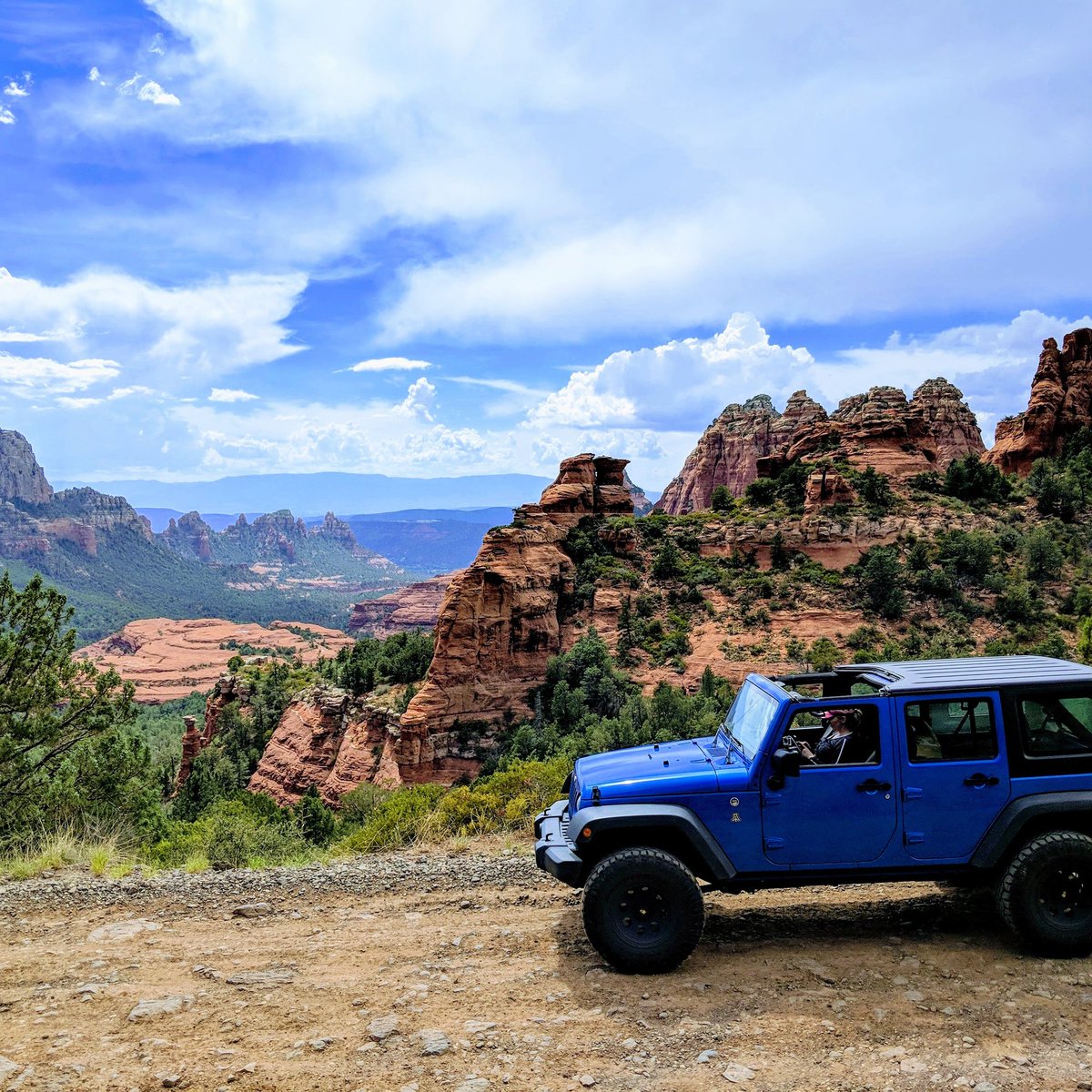 BeardownETH's tweet photo. #Wrangler #Sedona #instagramaz #jeepwrangler #jkunlimited #igeraz #SchneblyHill https://t.co/od3ADmRFrL
