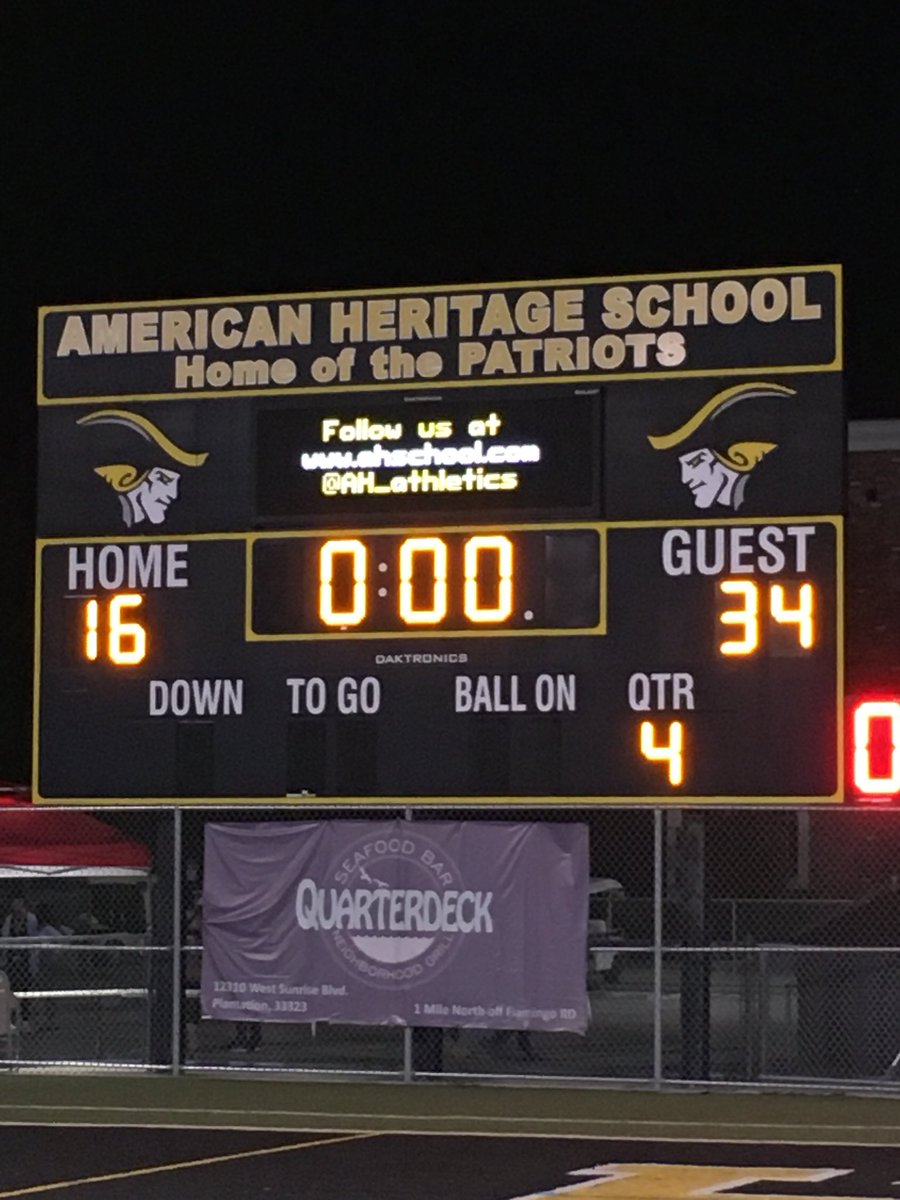 ALaboutSports's tweet image. FINAL | Carol City 34, American Heritage 16. @HeraldSports Chiefs snap Patriots win streak at 28.