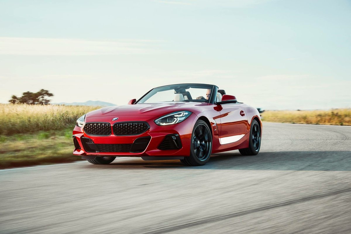 mexico_plus's tweet photo. BMW presenta en Pebble Beach el Z4 M40i Roadster con un motor 3.0 litros, 6 cilindros en linea con una potencia por confirmar de 340 a 360 HP. La presentación oficial será el 18 de septiembre.
#BMW #Z4 #M40i #Roadater #PebbleBeach #California #CarPlusMéxico @BMWMex https://t.co/Fpa8SQfmjm