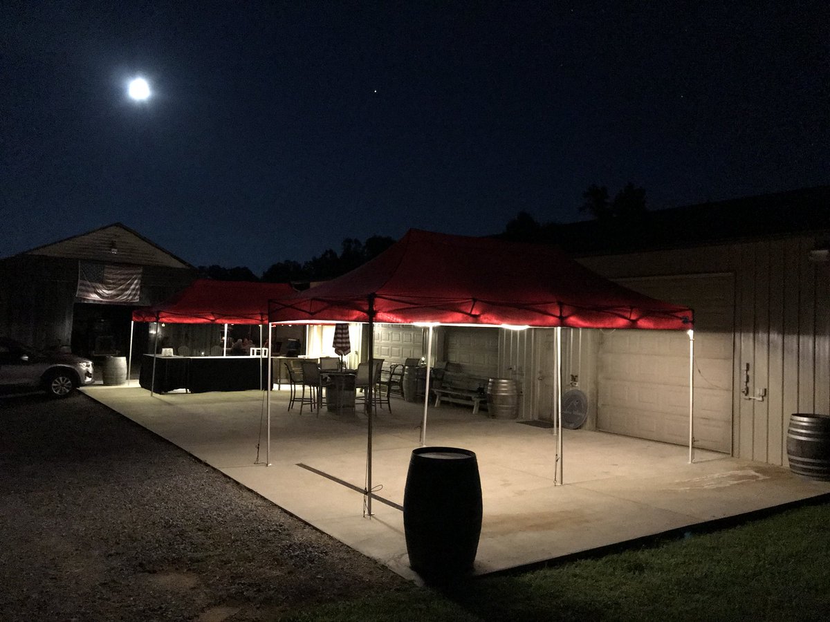 stanburnwine's tweet photo. The weather is going to be perfect for our last Stompin Saturday festival tomorrow. Come out and see us. There will be food, fun, and wine! We are already set up. #vawine #winefestival #wine #pcva #swva https://t.co/CYaElUxVOh