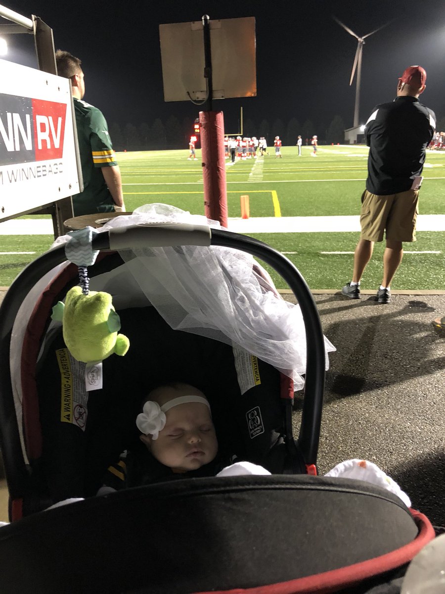 mrsuhlenhopp's tweet photo. First FC Football game! Go Big Red! #FCPride #FridayNightLights @Uhlenhopp15 https://t.co/24Cp9PkAhW
