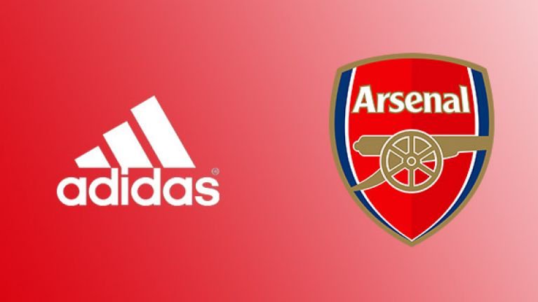 Médula cigarrillo Sueño El Arsenal dejará la marca Puma y firma con Adidas por una millonada