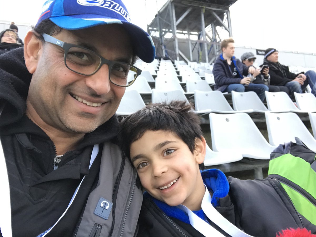 NZFatso's tweet photo. #effortiseffort @BlackFerns @AIGRugby seat - section 332, row J, seat 21 https://t.co/ufNjBYJqdy