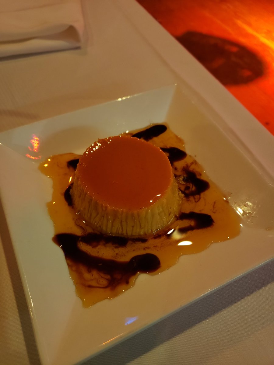 Carms_____'s tweet photo. Flan 😍 my favorite! I love how the phone automatically adjusts for the scenery! A little fork and knife come up on the screen when I'm shooting food!! #GalaxyNote9 #Note9 @theSamsungSide #TMOSamsungLaunchWeek https://t.co/XrfCfYnql0