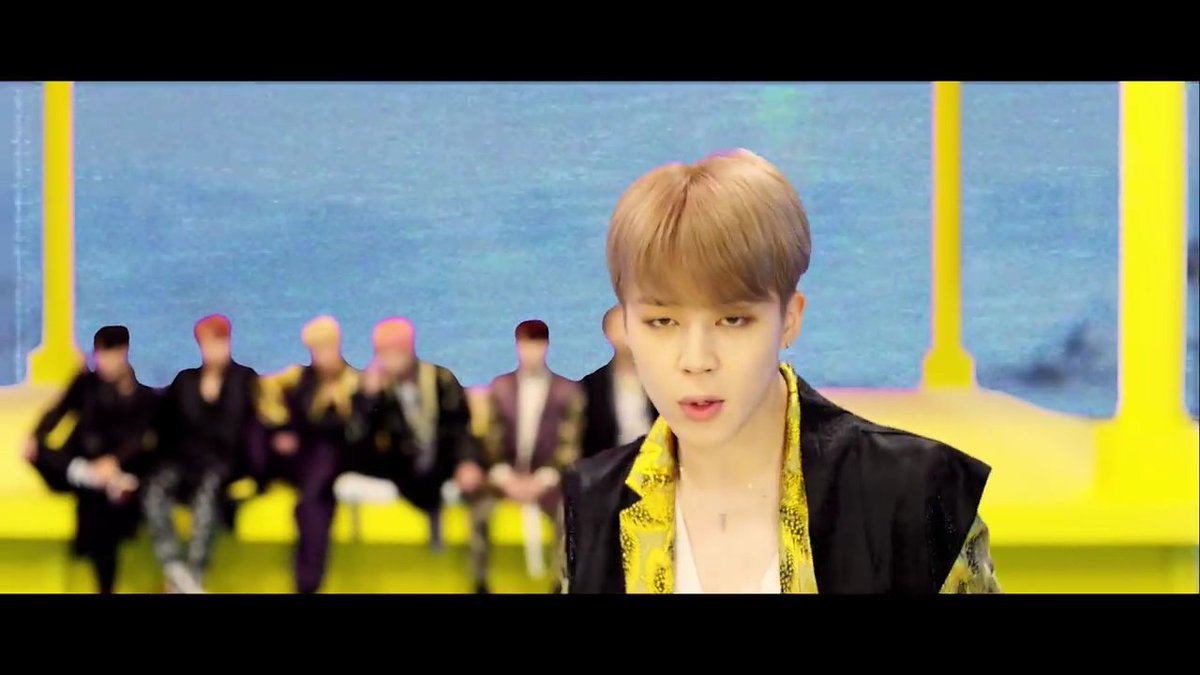 rowellene_joyce's tweet image. YOU CAN'T STOP ME LOVING MYSELF!
@BTS_twt #ANSWERNOW #AnswerIsComing #AnswerIsHere #ANSWER