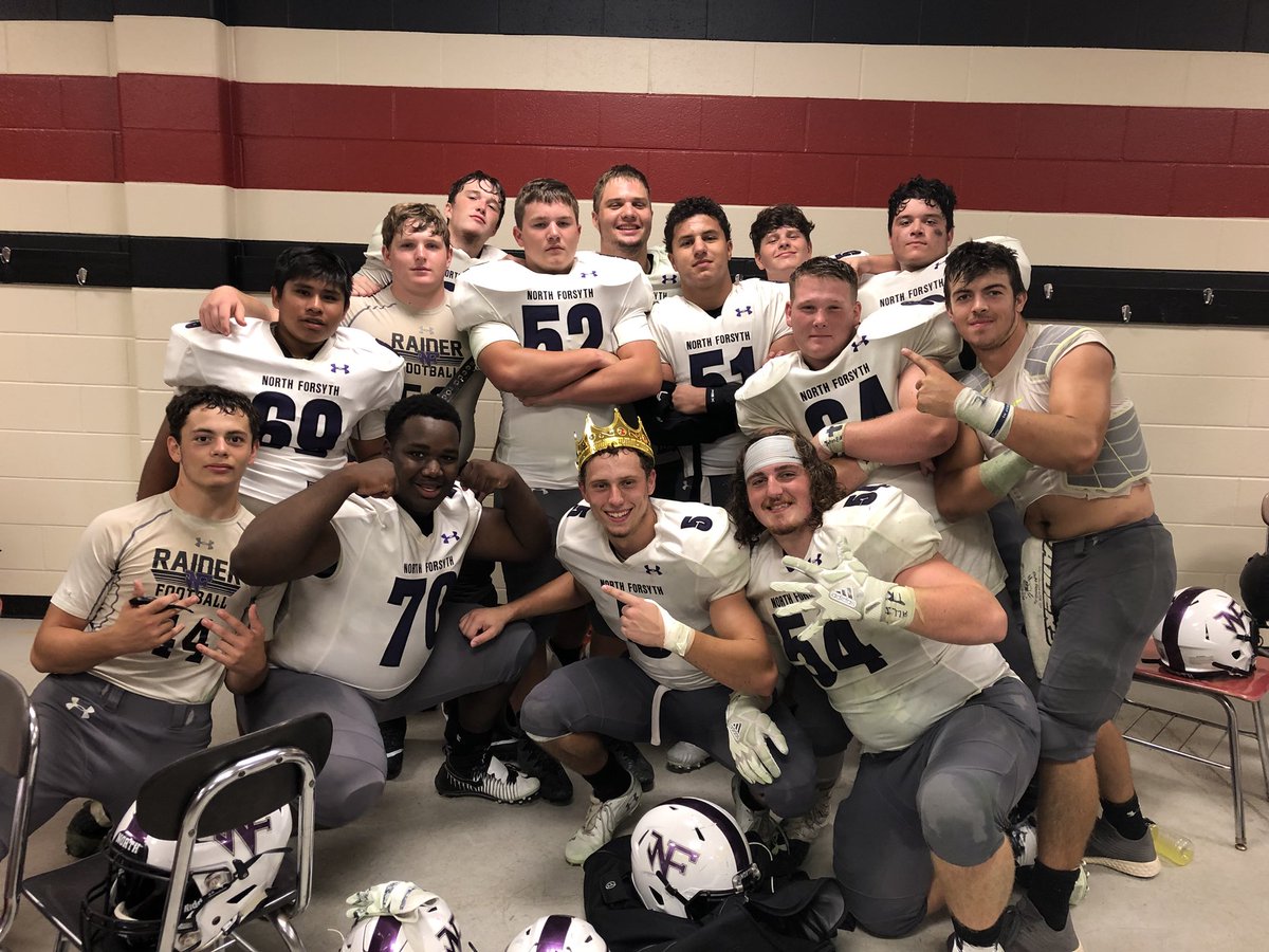 thejasonbryant's tweet photo. Just win baby. #demboyz #swordsup⚔️ https://t.co/6hHadMopEF