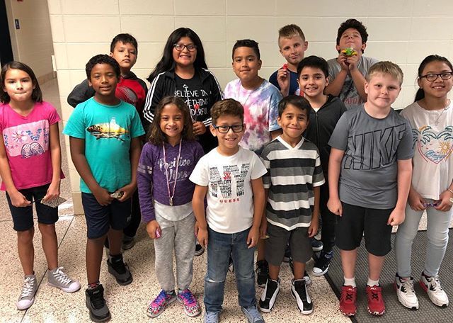 SPWashington81's tweet photo. Congratulations to our AMAZING Eagle winners this week! Keep up the great work! 👊 We are proud of you! 👏🏻#sd81engage #washington81 https://t.co/G3vRBvbmTs https://t.co/DZXoeesgLc