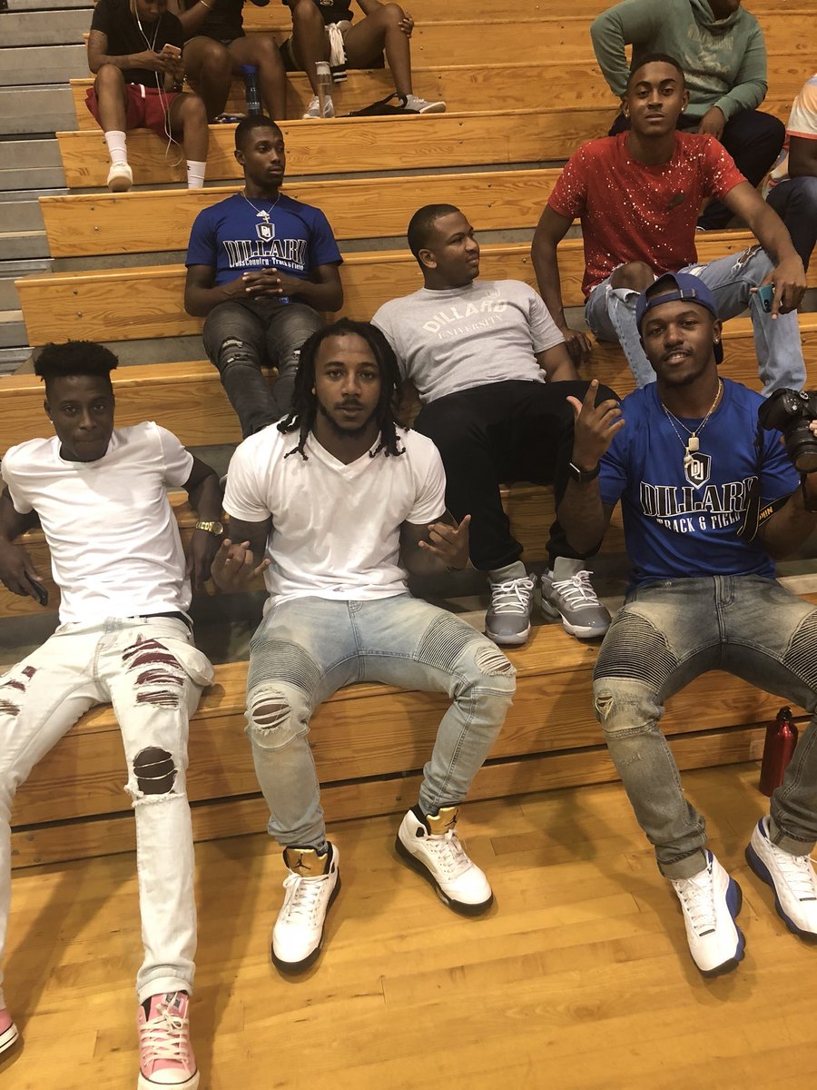 KikiBakerBarnes's tweet photo. S/o to #bleudevilnation for supporting the team today #mydu #geauxbleu #bleuworldorder π @GeauxDU https://t.co/bsuddQP9Ub