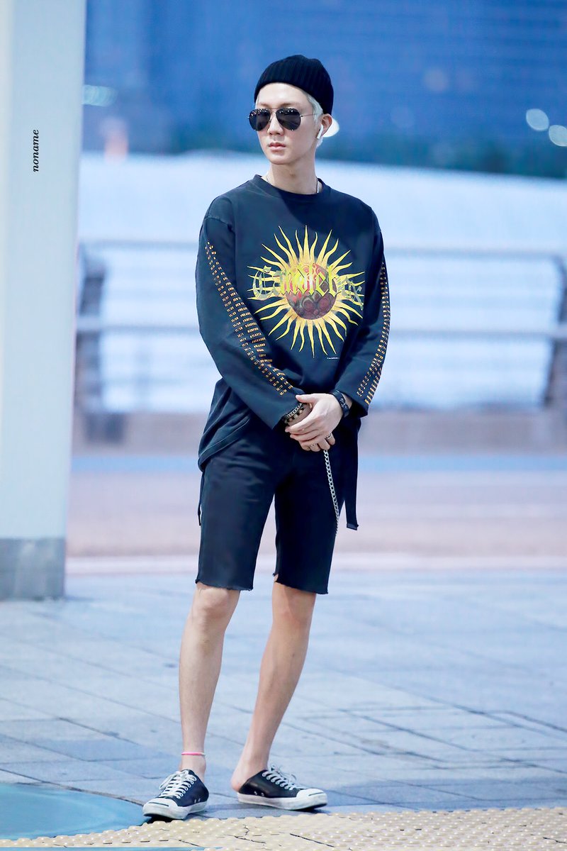 winneroutfits's tweet photo. seunghoon • 180825 https://t.co/OuNIMUj3kW
