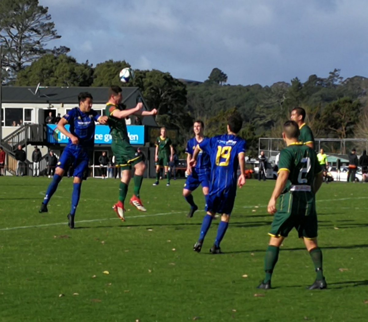 speedbob7's tweet photo. #footballinthesun @AuckFootballFed @LottoNRFL @mapafc @OratiaUnited 

0-0 so far, both teams playing positive Football , good to see https://t.co/GCQcoLLAnK