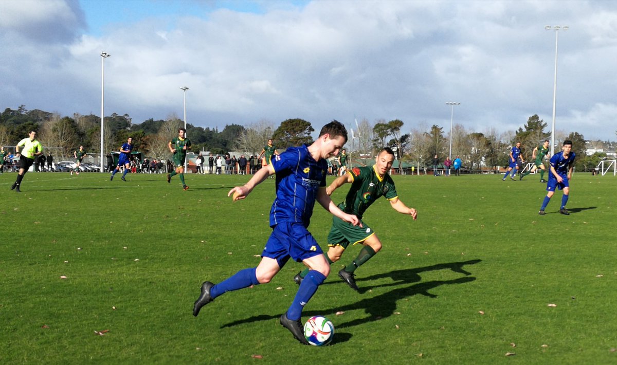 speedbob7's tweet photo. #footballinthesun @AuckFootballFed @LottoNRFL @mapafc @OratiaUnited 

0-0 so far, both teams playing positive Football , good to see https://t.co/GCQcoLLAnK