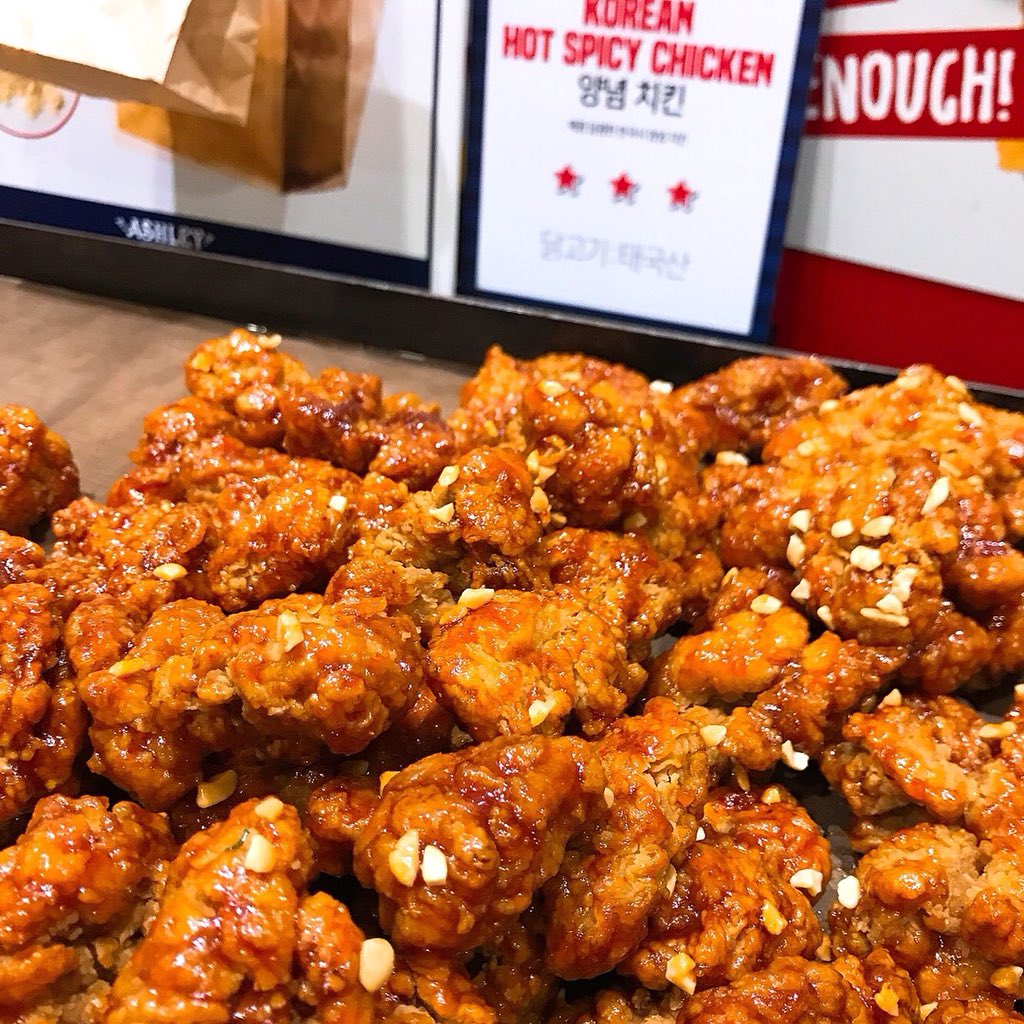 wababa_share's tweet photo. 🍗❤️🍗♥️🍗♥️🍗

チキン好きさん必見🤭❤️

韓国ビュッフェチェーン店
ASHLEY(アシュリー)にて
チキンパーティー開催！！

8/28〜とのことなので
チキン好きさんはぜひチェック😍

#韓国情報
#ワババ
#ワババシェア
#チキン
#チメク

🍗♥️🍗♥️🍗♥️🍗 https://t.co/uOdkQXUeDJ