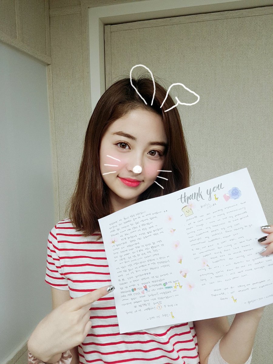 izeunako's tweet photo. [ENG TRANS] Huh Yunjin Thank You Letter for Produce 48 National Producers

Will be happy to meet you in the future our teenage giraffe! 🦒 

translated by yours truly
#PRODUCE48 #프로듀스48 #플레디스 #허윤진 #HUHYUNJIN #HEOYOONJIN https://t.co/KLackw6Vrb