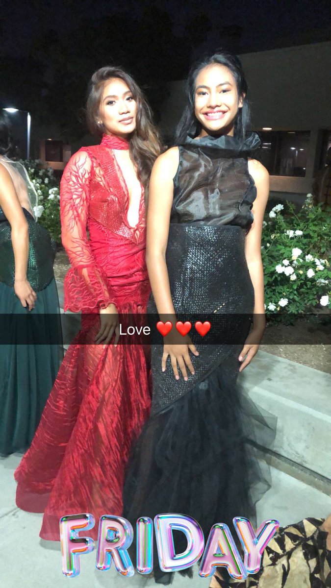 alexina562's tweet photo. Theyβre so beautiful! #ModelFriday #LiftFashionShow https://t.co/wmi5EWVbXY