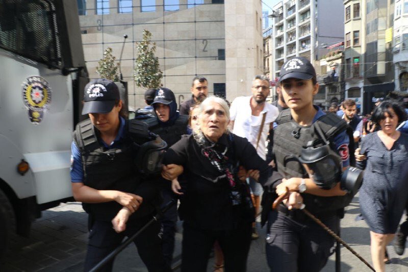 baysal_nurcan's tweet photo. Shame on you Turkey!
#saturdaymothers 
#cumartesianneleri https://t.co/oRIIhW2YKA