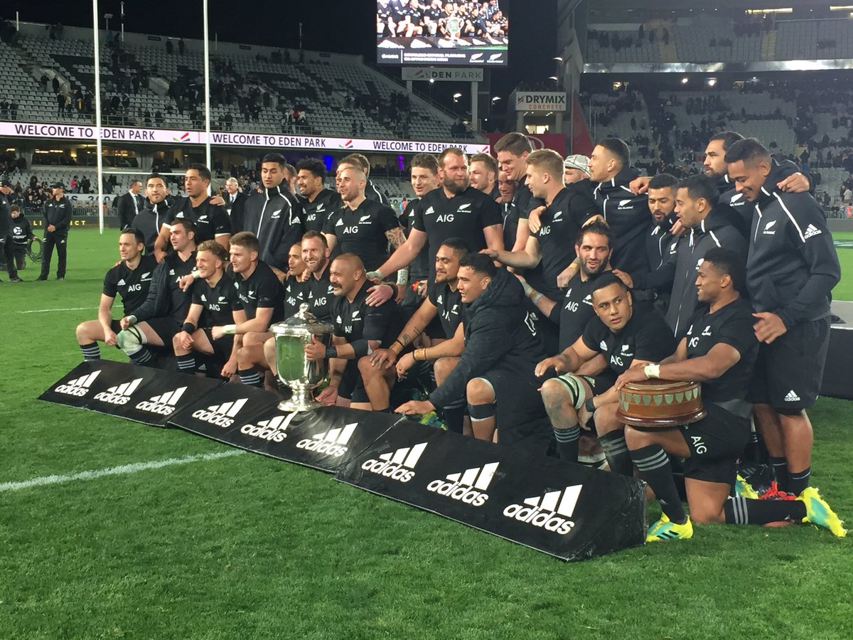 Scott Mackinnon tweet media