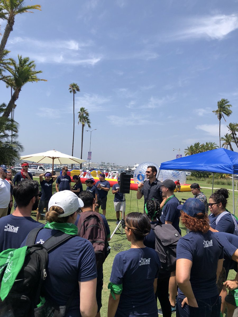 CHUCKDUKAS's tweet photo. Great day hosting a corporate event for @YouPlusCBD today in San Diego! Congrats to the Pink team on their victory!! #corporateemcee #liveeventemcee https://t.co/OfbVM2ACjl