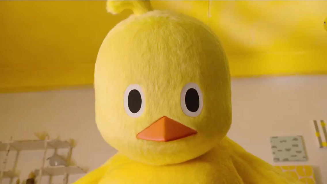 ナッツ7つ 何となく比較シリーズ 最近見たcmが 黄色いハットリくんかと思った チキンラーメンひよこちゃん 忍者ハットリくん実写 T Co N0ftyadikx Twitter