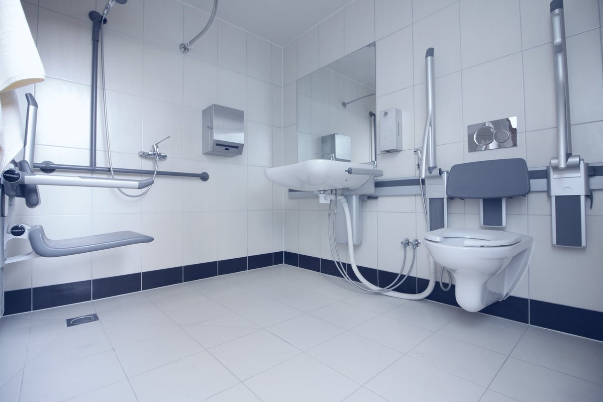 speedhousegroup's tweet photo. Prefabricated bathroom pods for hospitals.
#prefabricated #bathroom #pods #hospital #healthcare #disabledpeople #modular #offsiteconstruction #bathroompods #design #toilet #bathroomunits #manufacture #factory #made #dubai #ajman #uaq #rak #uae #UK https://t.co/yZeyNba4ON