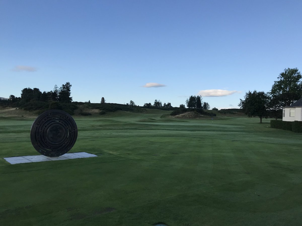 After a great day on <a href="/gleneagles/">Gleneagles</a> PGA course yesterday for Dunochil GC invitational , back this beautiful morning to take on the Queens. Stunning morning !