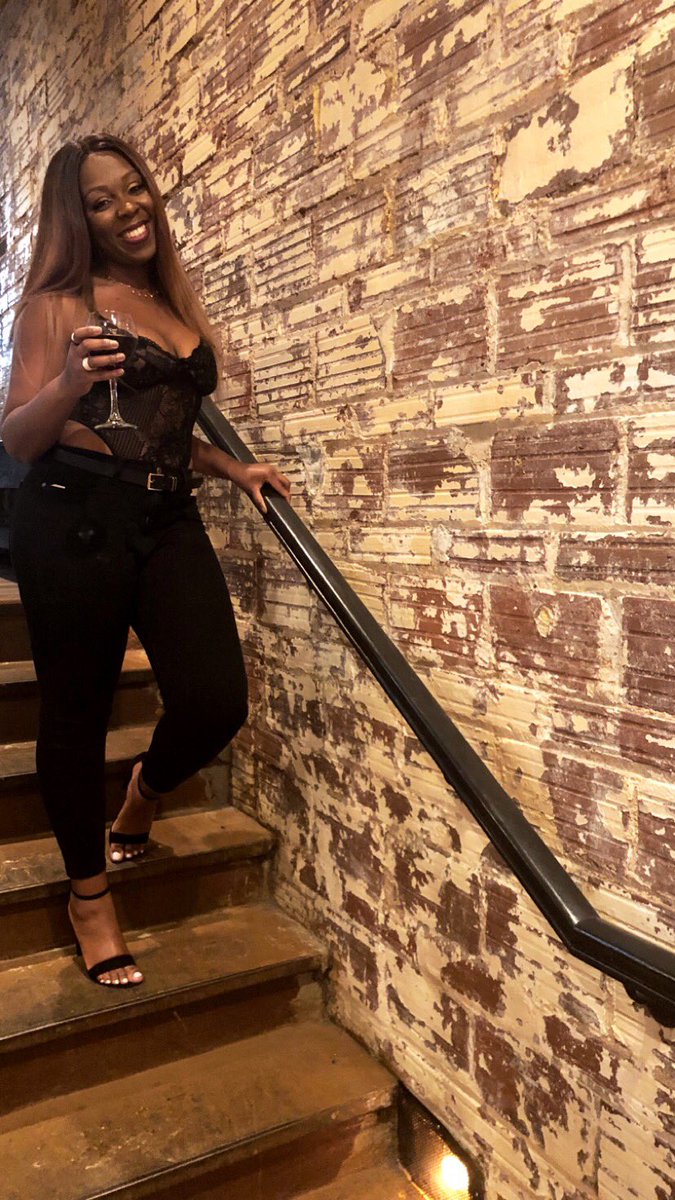 BeBoldBK's tweet photo. It is what it should be ✨ 24 on the 24th 🎉👑 Happy Golden Birthday to me #PartUno https://t.co/G765pXzq27