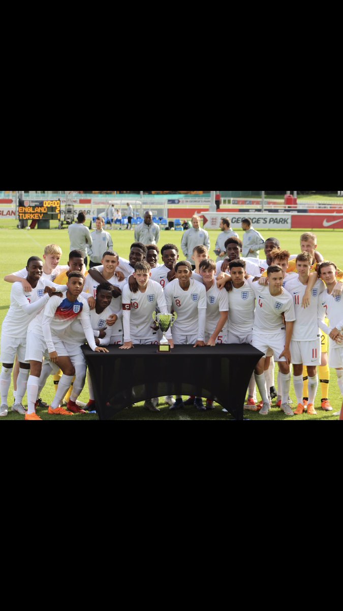 noahohio9's tweet photo. Good week away with England was my first time. And really enjoyed it ! Happy to end the week with a 2-1 win vs turkey 🇹🇷 and happy to get a goal aswell 🤴🏾! #ENG16 https://t.co/Ld3GHUBizK