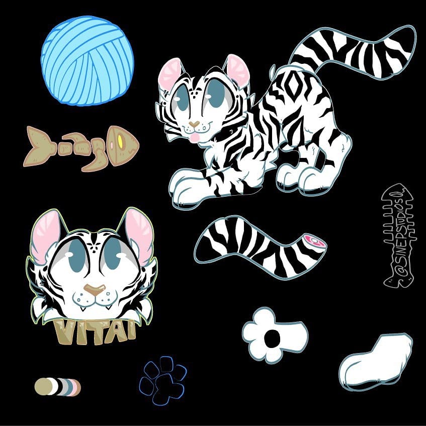 Moon2Umbriel's tweet photo. Too many cats.... #notenoughdog https://t.co/3moInnlfQ2