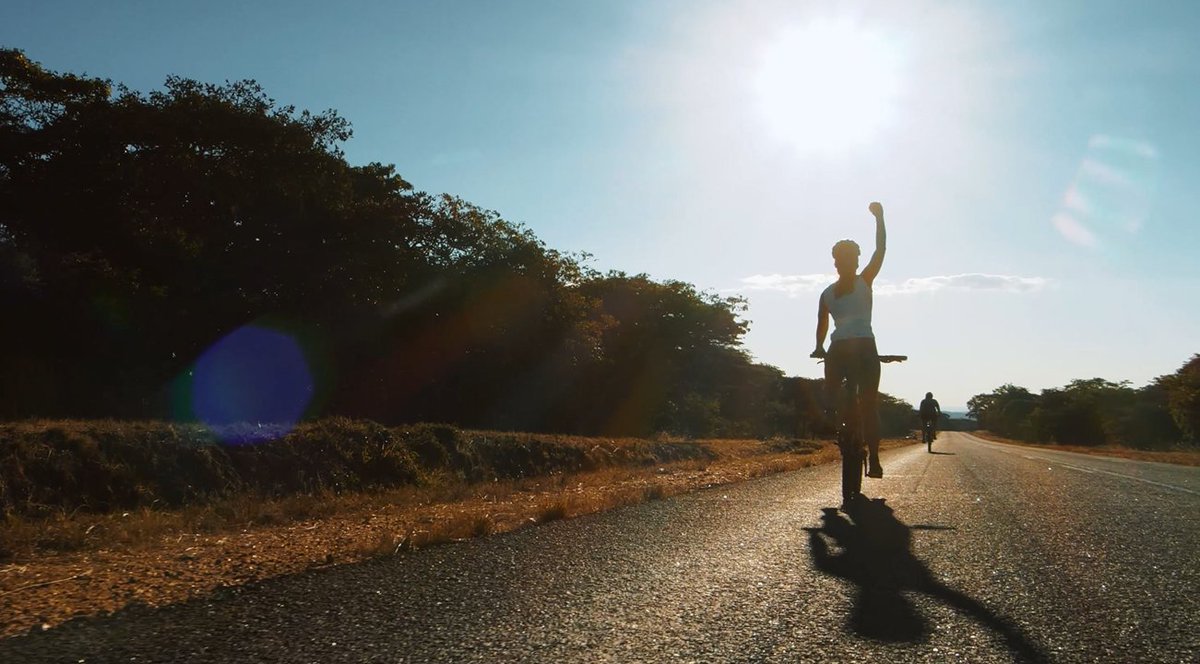 PlanNederland's tweet photo. Bloed, zweet en tranen. Pieken en dalen.
Ben jij klaar voor deze once in a lifetime #challenge?
Fiets mee met #CycleforPlan in #Malawi of #Vietnam: https://t.co/pYBTkt9KU1 https://t.co/7XB48khxqg