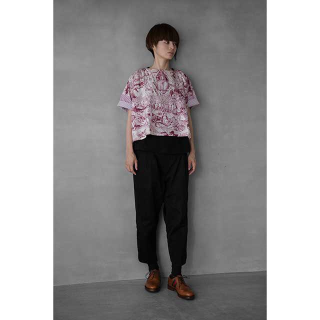 画集BABEL より。 「世界」をプリントしたカットソーです。 袋付きよ