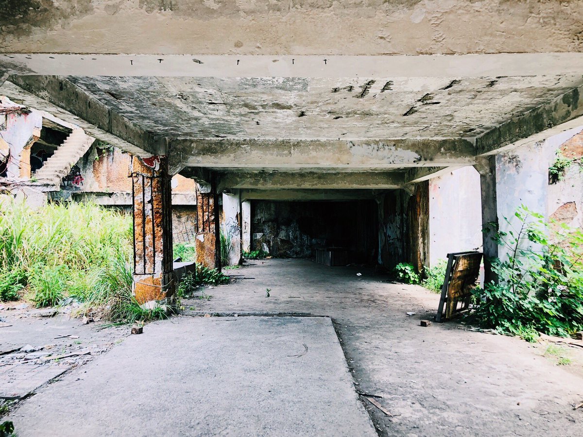 huangchiawei's tweet photo. There’s mysterious place that also making a film for tense atmosphere. https://t.co/kC8aNDQfac