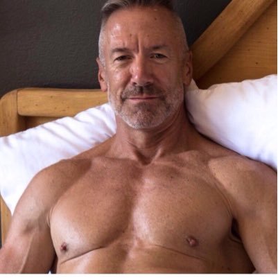 وين الموجب الشايب الكاش من الخبر