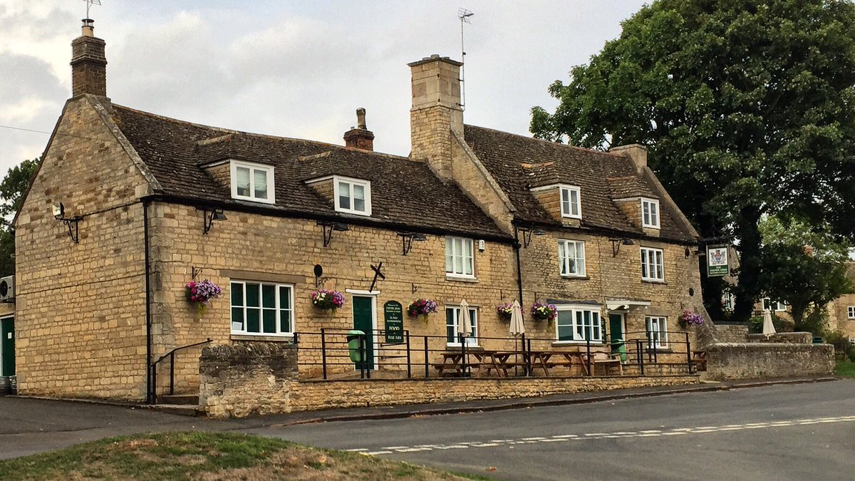 It’s August Bank Holiday weekend and what better to do than spend it at our traditionally English pub set in the heart of Barrowden village.
Call to book: 01572 747365 🍻✨ #rutland #bankholiday
