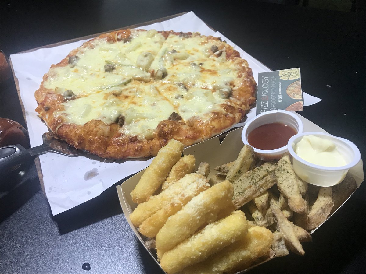 notty_romero's tweet photo. I made it to the 3rd stop!
Pizza Wars 🍕
#GreatGensanPizzaHunt #GBGGensan #LocalGuides #LocalGuidesSox #FoodCrawl #LetsGuide https://t.co/jUJwVXeoGR